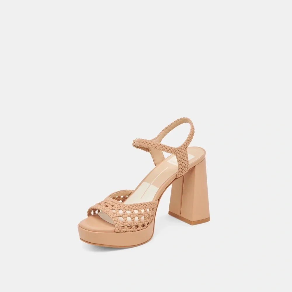 NEW Dolce Vita Peyten Sandals Wide Heels Cafe Woven Stella Size 10
